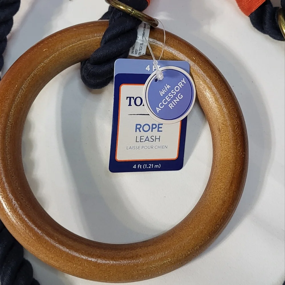 Top Paw NWT Navy Blue 4ft Rope Dog Leash With Accessory Ring & Wood Handle